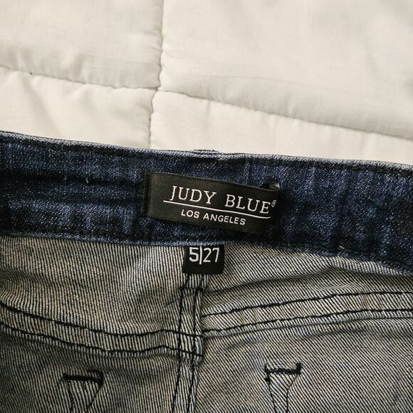 Judy Blue Jeans Womens 27 Blue Relaxed Fit Crop Raw Hem High-Rise Stretch - Picture 3 of 10